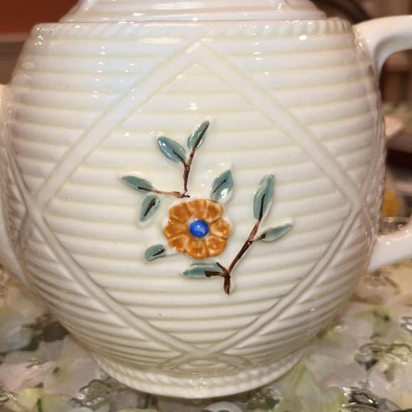 Vintage Porcelier Vitreous hand decorated teapot - Picture 3 of 5